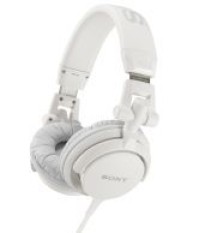 For 2434/-(51% Off) Sony MDR V55 Over Ear Headphones at Snapdeal