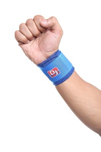 For 99/-(90% Off) DJ Support Neoprene Wrist Wrap at Amazon India